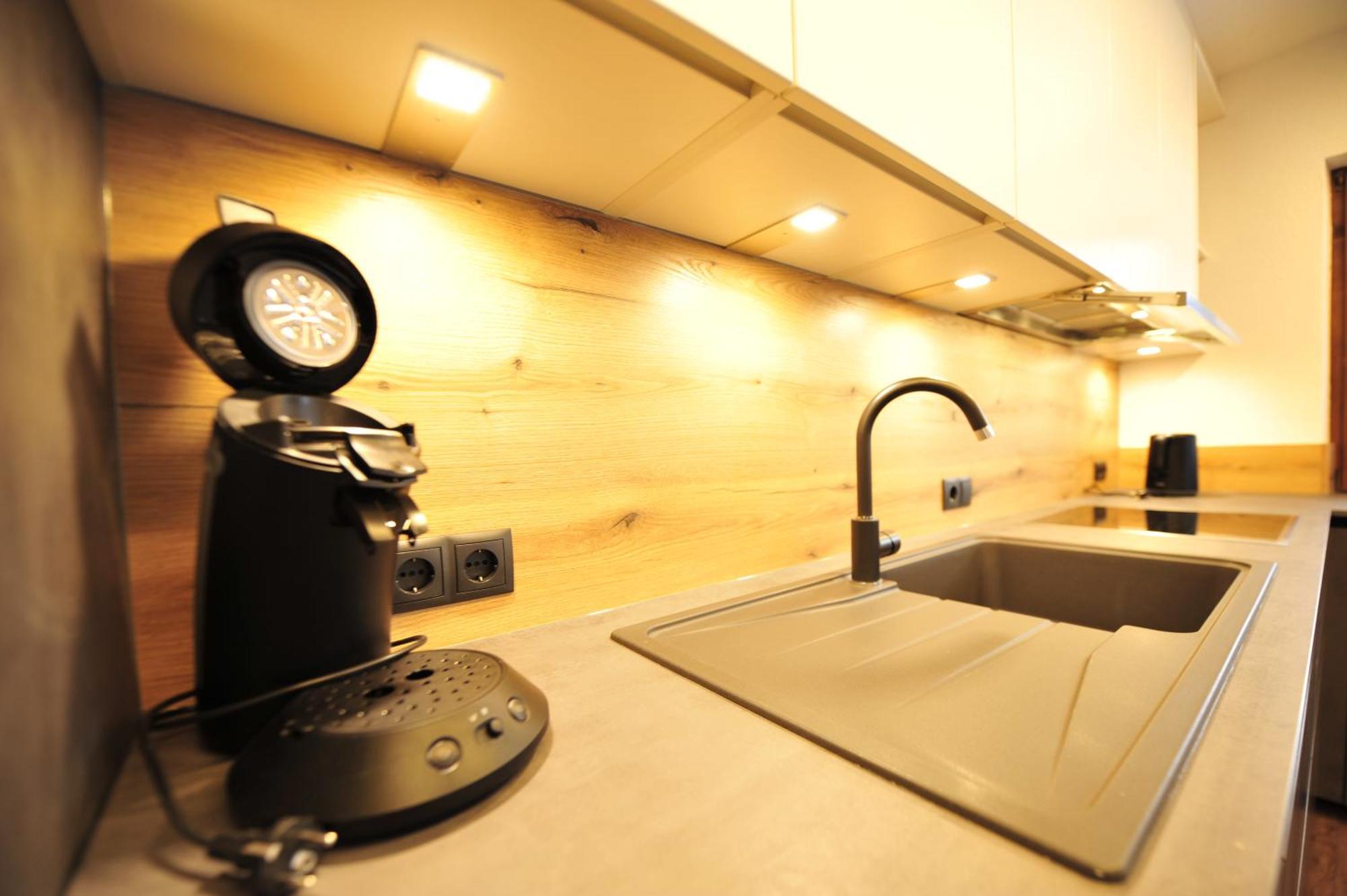 Haus Enzian Apartment ฟิสส์ ภายนอก รูปภาพ