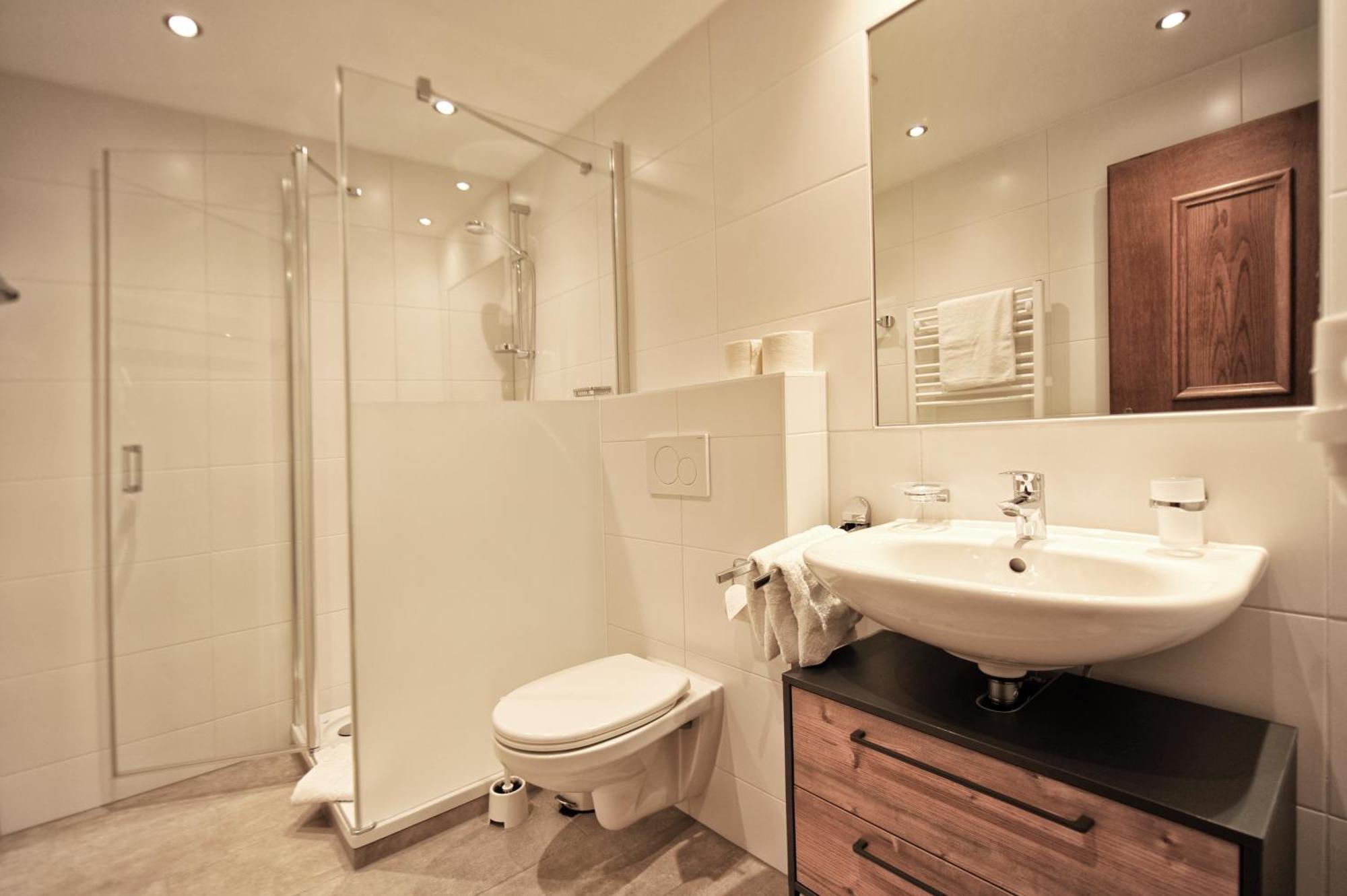 Haus Enzian Apartment ฟิสส์ ภายนอก รูปภาพ