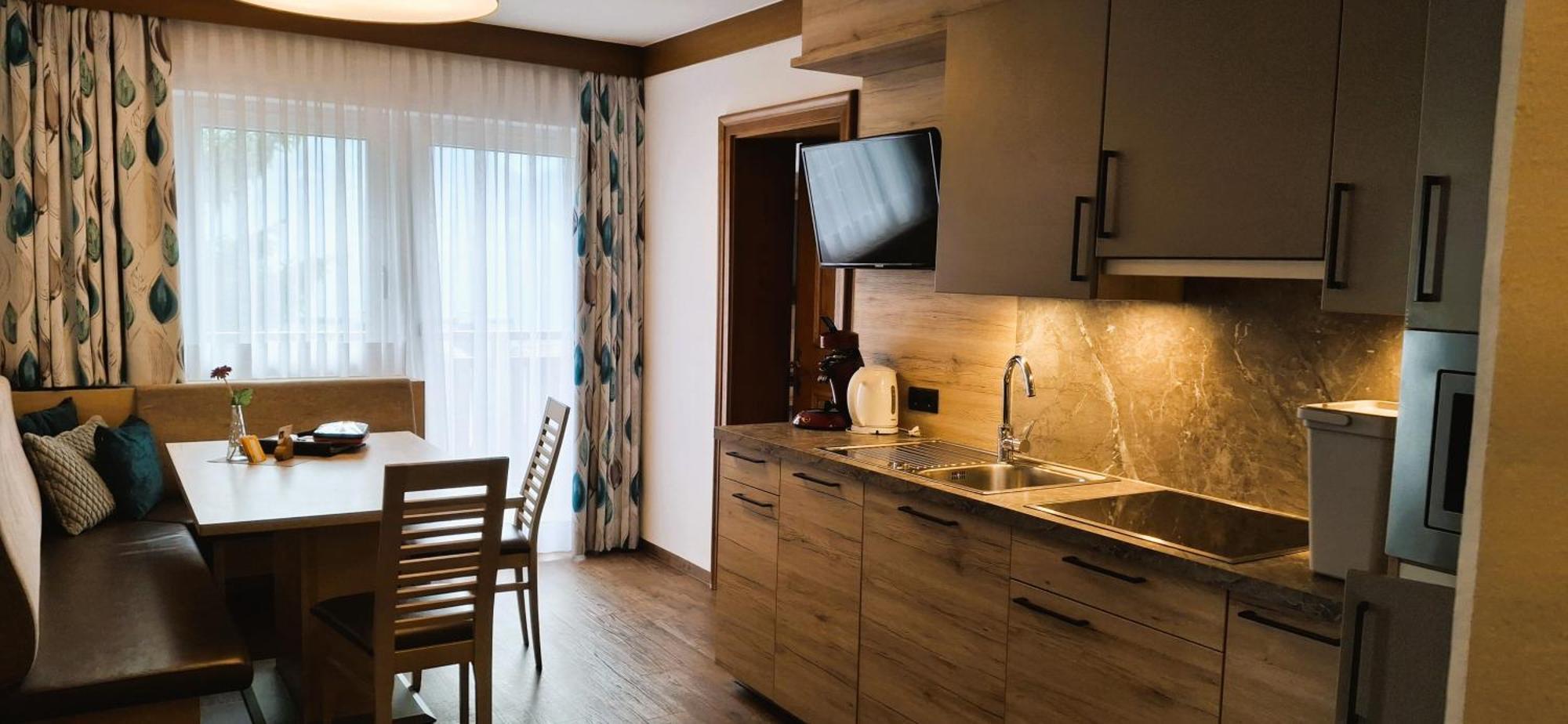 Haus Enzian Apartment ฟิสส์ ภายนอก รูปภาพ