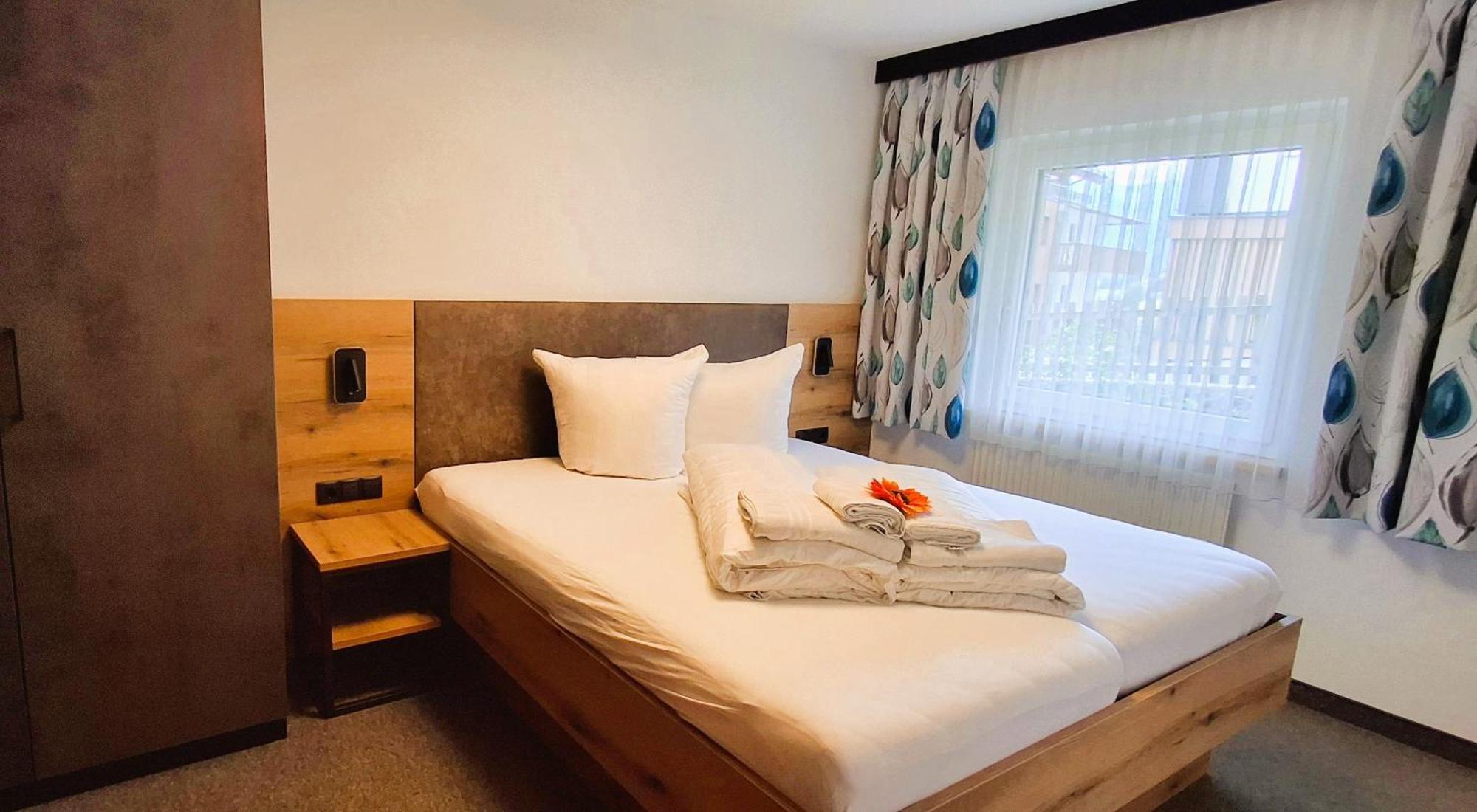 Haus Enzian Apartment ฟิสส์ ภายนอก รูปภาพ